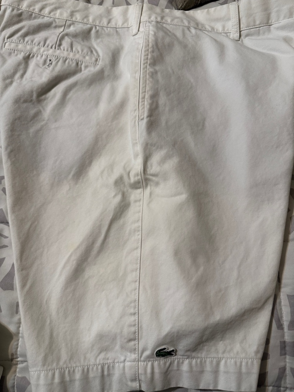 Lacoste Men's White Cotton Chino Shorts with Green Croc Logo